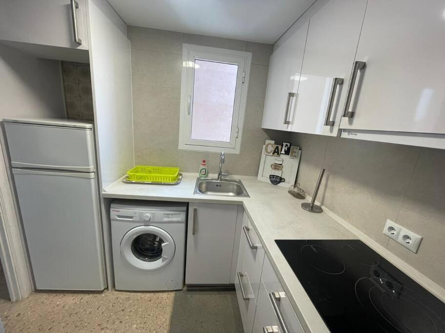 Centro Primera Linea Con Piscina Διαμέρισμα Μπένιντορμ Εξωτερικό φωτογραφία
