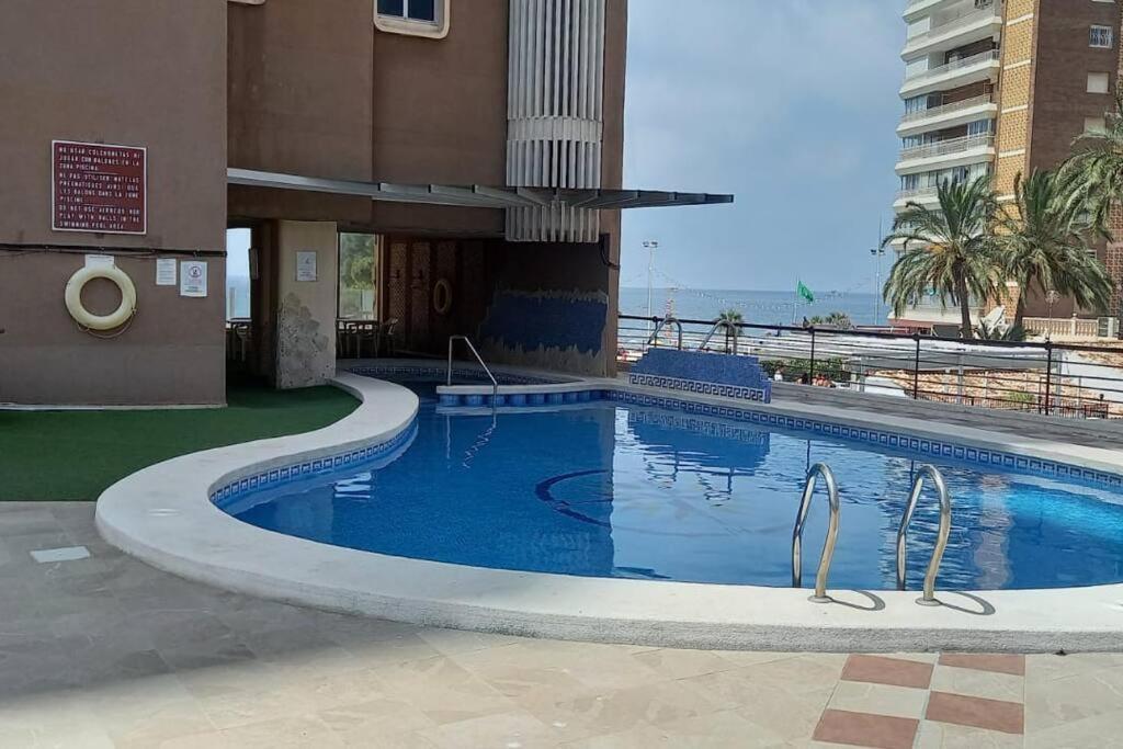 Centro Primera Linea Con Piscina Διαμέρισμα Μπένιντορμ Εξωτερικό φωτογραφία